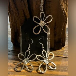 Silver Flower Earrings and Pendant Set